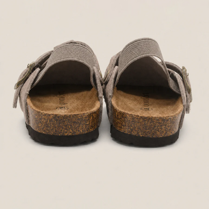 Kids Clogs by Qomfort